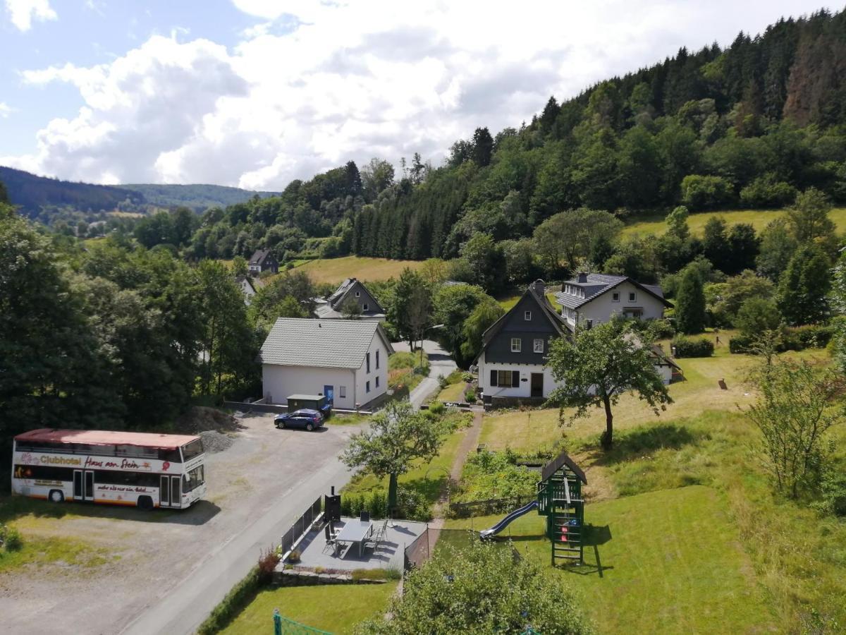 Apartment Am Felsen Zueschen Winterberg Kültér fotó